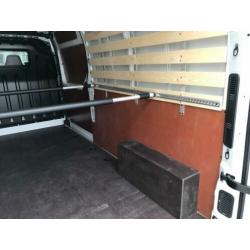 Renault Master T35 2.3 dCi L3H2 130 pk Laadklep 500 kg
