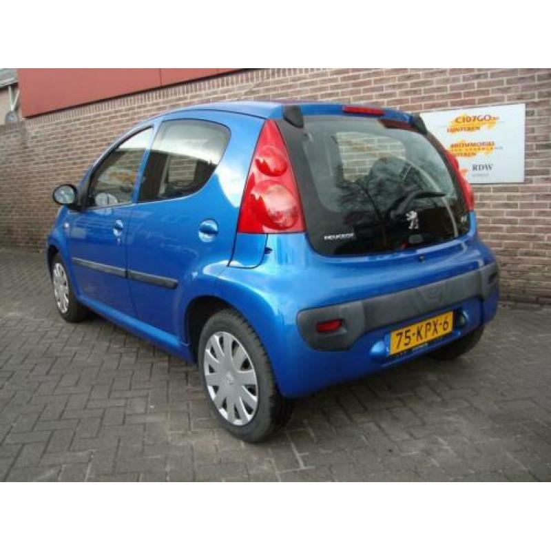Peugeot 107 1.0-12V Sublime 5 drs Airco 1 eig NL auto GARANT