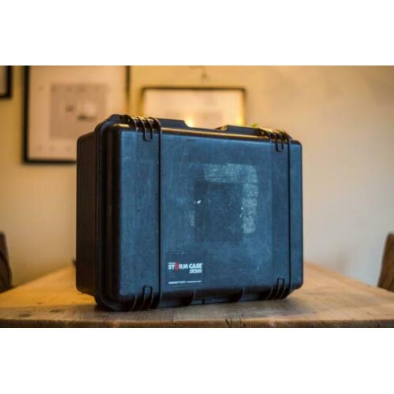 pelican stormcase im2600 inc trekpak