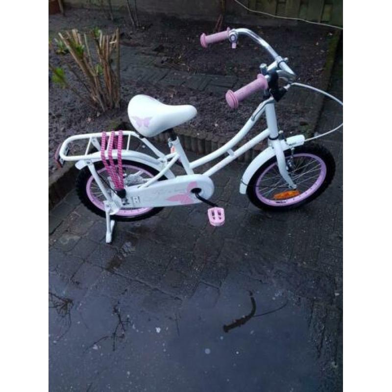 Kinder oma fietsje zgan