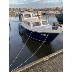 Curtevenne 780 net schip motor Timray 30pk 2005