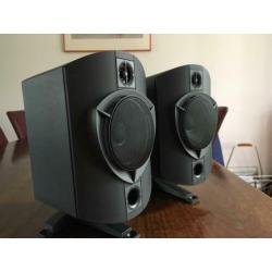 Set B&W Rock Solid speakers