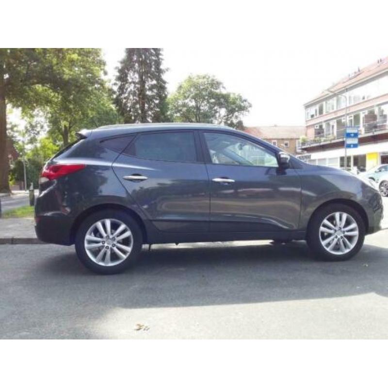 Hyundai IX35 2.0i Cvvt 163pK AUTOMAAT NAVAGATIE LEER ETC ETC