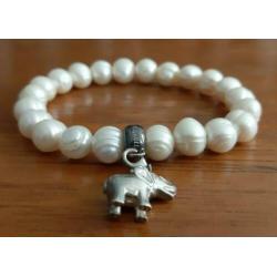 Parel armband met zilveren bedel olifant merk THOMAS SABO