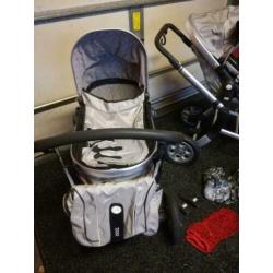 Joolz kinderwagen met 2 onderstellen en vele extra's
