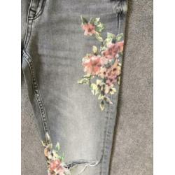 Zara grijze jeans met bloemenprint in maat xs