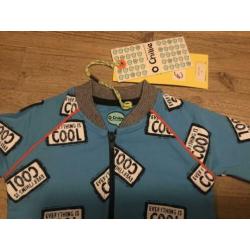 Nieuw vest O’Chillie blauw met tekstvlakken lente 68