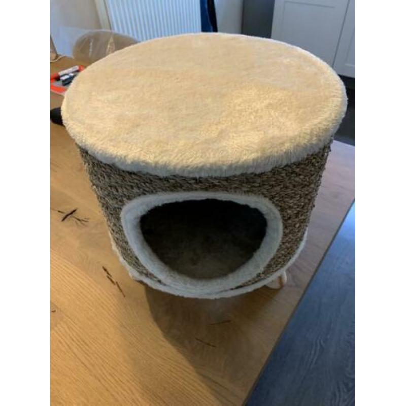 Mand voor de kat om in te liggen- op te zitten- nieuw!!