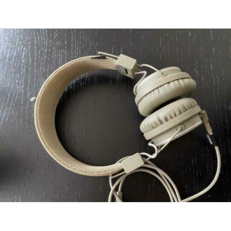 Legergroene Urbanears koptelefoon