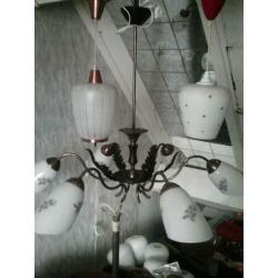 Verschillende retro hang lampen.Verschillende prijzen.