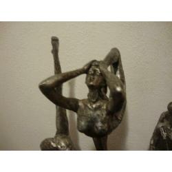 3 beelden kunst