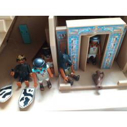 Playmobile pyramide met veel extra's