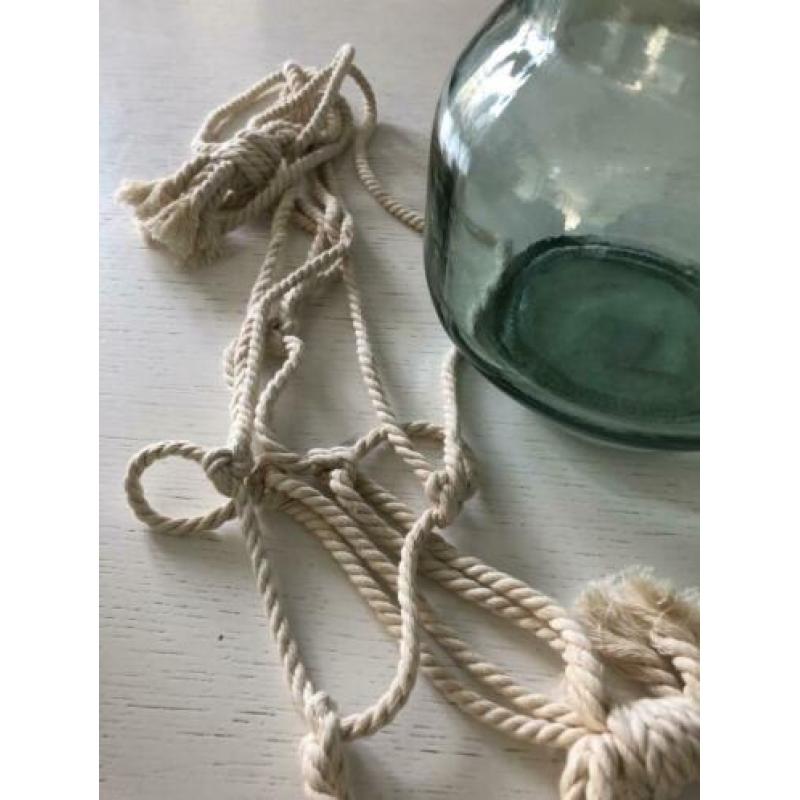 Hangpot van Mica Nieuw