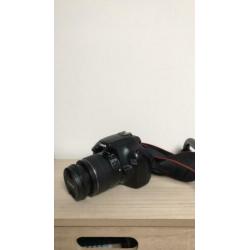 Canon eos 1100D met kitlens