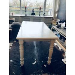 Eettafel wit