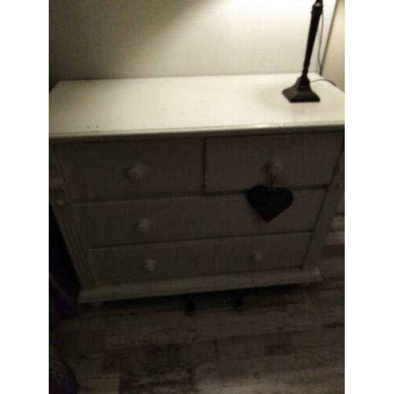 Brocante comode
