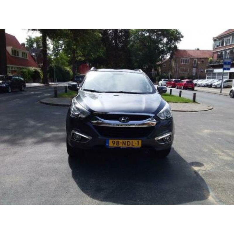 Hyundai IX35 2.0i Cvvt 163pK AUTOMAAT NAVAGATIE LEER ETC ETC