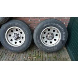 Grote steek chevy 5x127 15'' Starcraft velgen +banden
