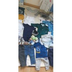 Groot pakket jongen kleding maat 74
