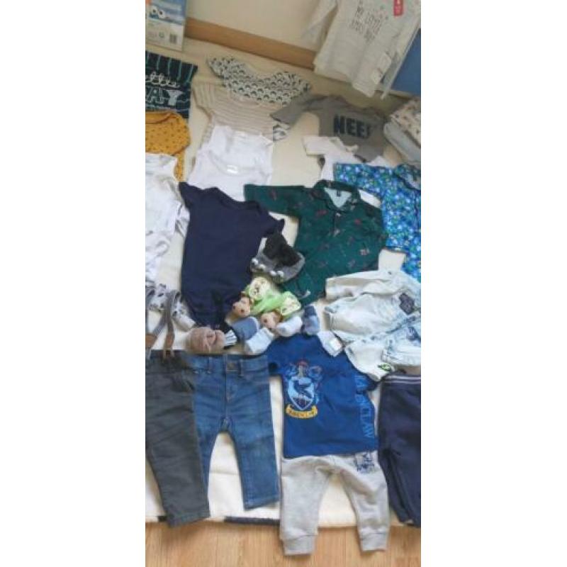 Groot pakket jongen kleding maat 74
