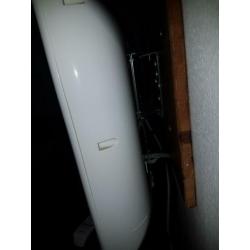 Samsung LCD TV doorsnee 62cm izgst