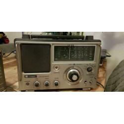 Oude tafel radio's Loewe opta, Philips, Erres en cosmel