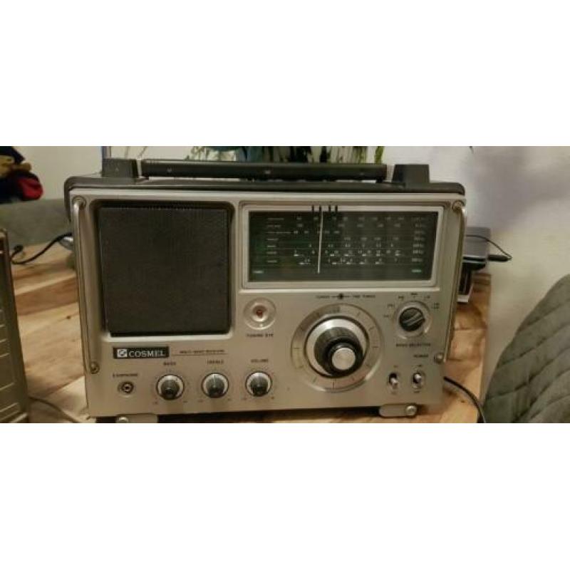 Oude tafel radio's Loewe opta, Philips, Erres en cosmel