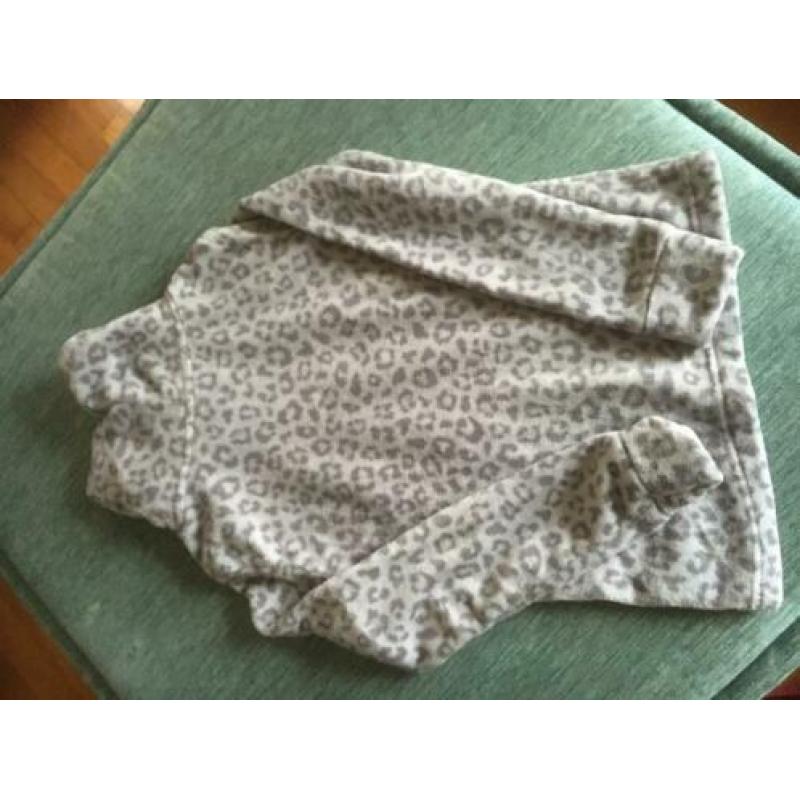 Heerlijke warme fleece trui. Maat 146/152