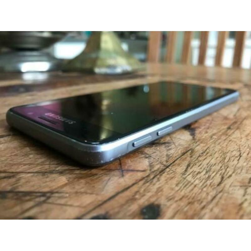 Samsung A3 2016