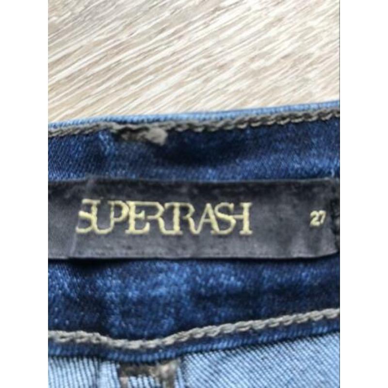 Supertrash kort broekje stretch maat 27
