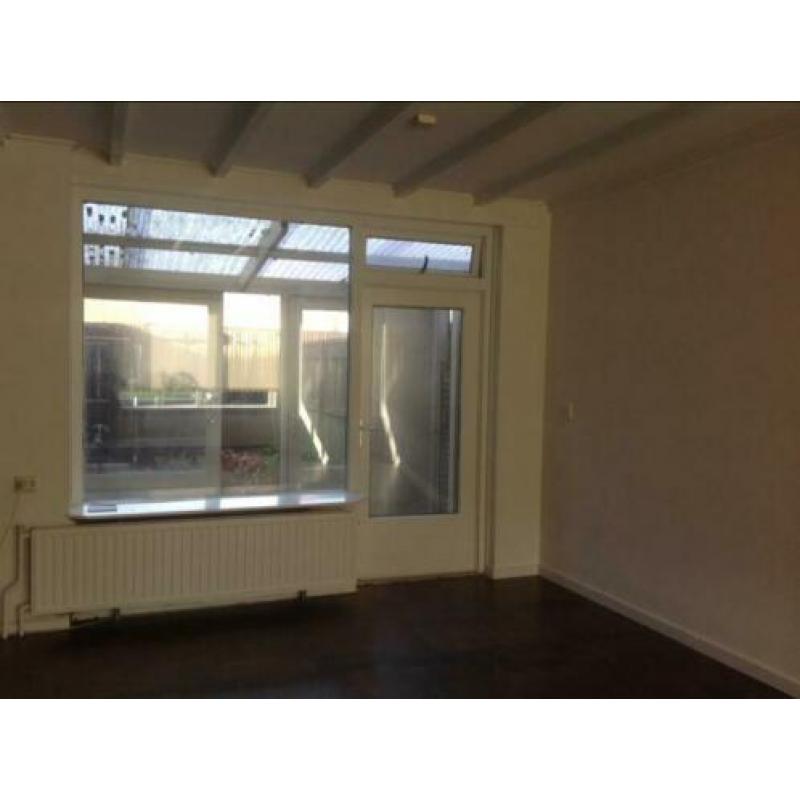 Per 01-03-2020 tussenwoning te huur, Randweg 20 Meppel