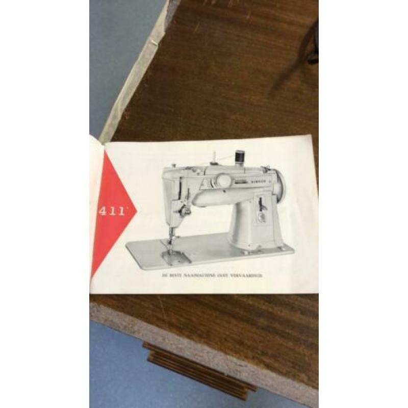 Singer 411 naaimachine met originele kast