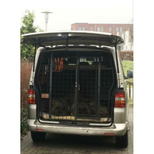 Hondenrek op maat Volkswagen transporter T5