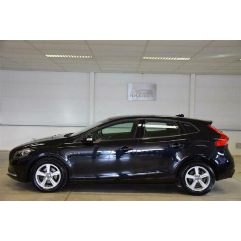 Volvo V40 1.6 T4 Automaat Navi Cruise Lm Velgen Weinig Km!