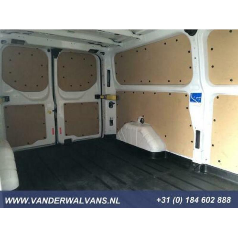 Ford Transit Custom 2.0TDCI 130pk L2H1 Trend Airco, parkeers