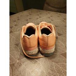 Adidas hockey schoenen maat 38