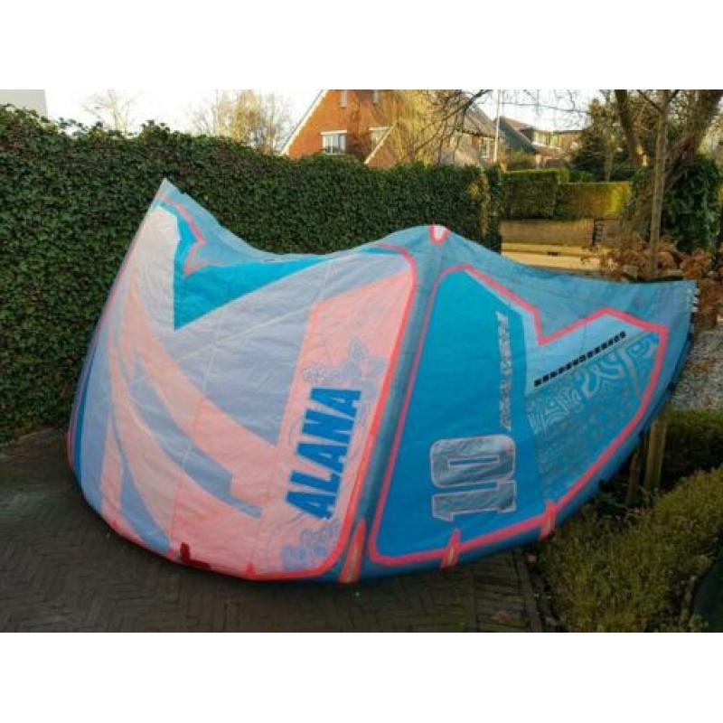 Naish Alana - Pivot 10 m2 model 2015