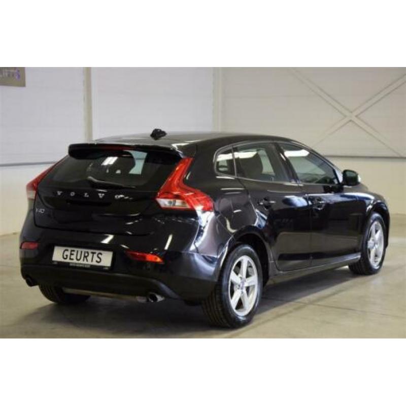 Volvo V40 1.6 T4 Automaat Navi Cruise Lm Velgen Weinig Km!