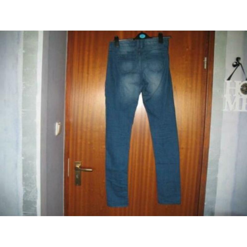 Donkere spijkerbroek maat 38 merk Denim Co