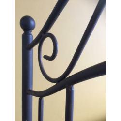Frame bed, roestkleur, ijzer