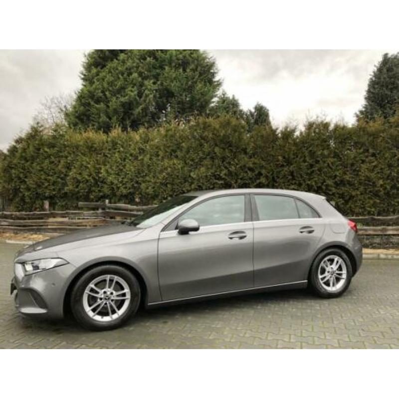 Mercedes-Benz A-Klasse 180 d Advantage Trekhaak, Winterbande