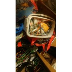 K'nex, bakken vol rollercoasters, reuzenrad, motoren, schip