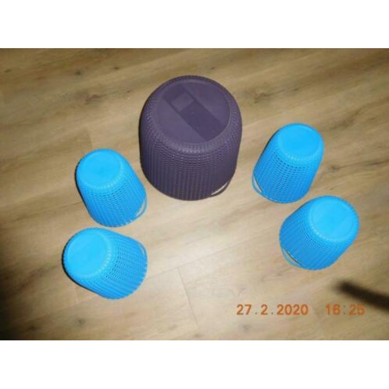 5 Manden/ Curver Knitt in goede staat