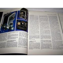 Alles over camera's. Hardcover met stofomslag. Nieuw.