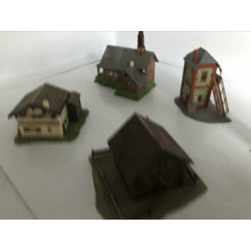 N spoor huisjes