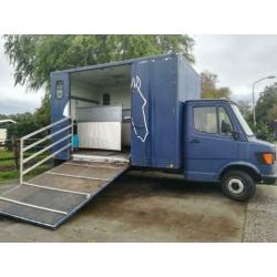 Mercedes Benz Paardenauto Paardenvrachtwagentje Paardenbus