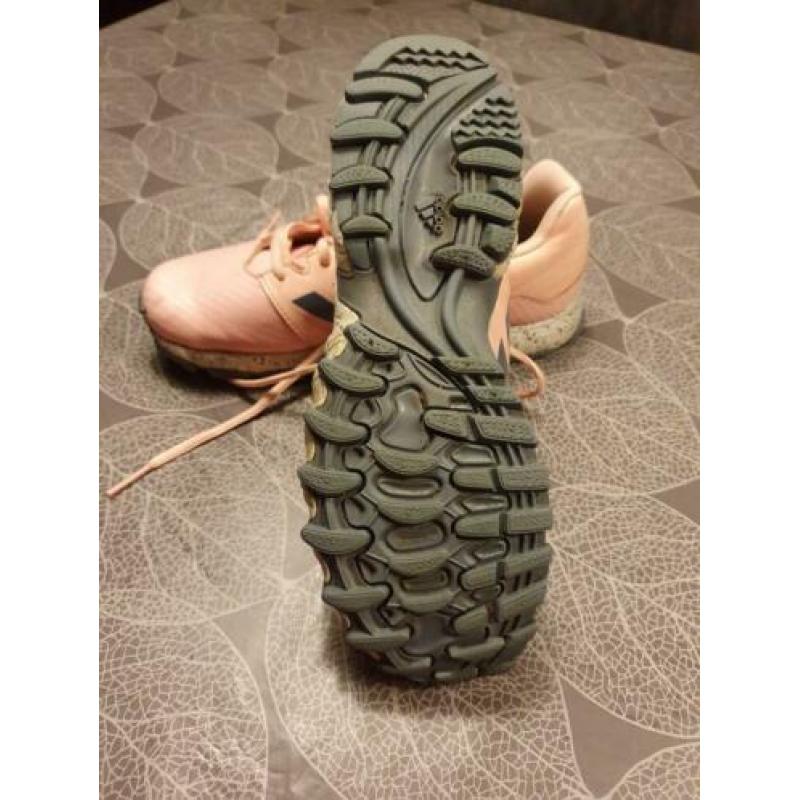 Adidas hockey schoenen maat 38