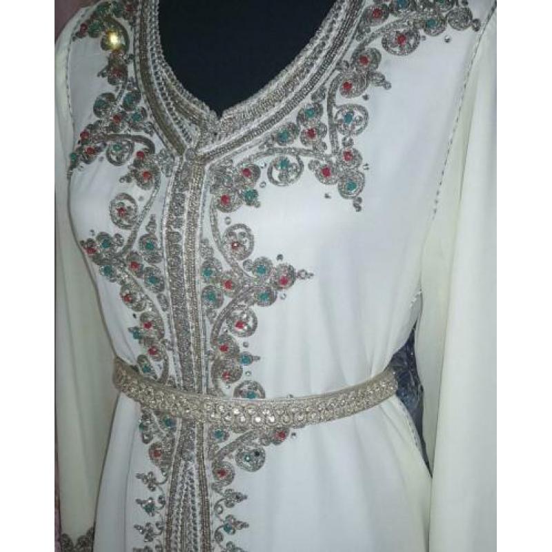 Caftan takchita takshita te huur