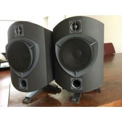 Set B&W Rock Solid speakers