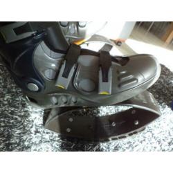 Kangoo jumps maat 44